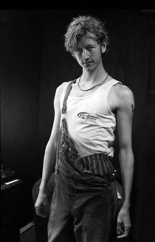 Chris-standing-web800.jpg Chris-standing-web800.jpg