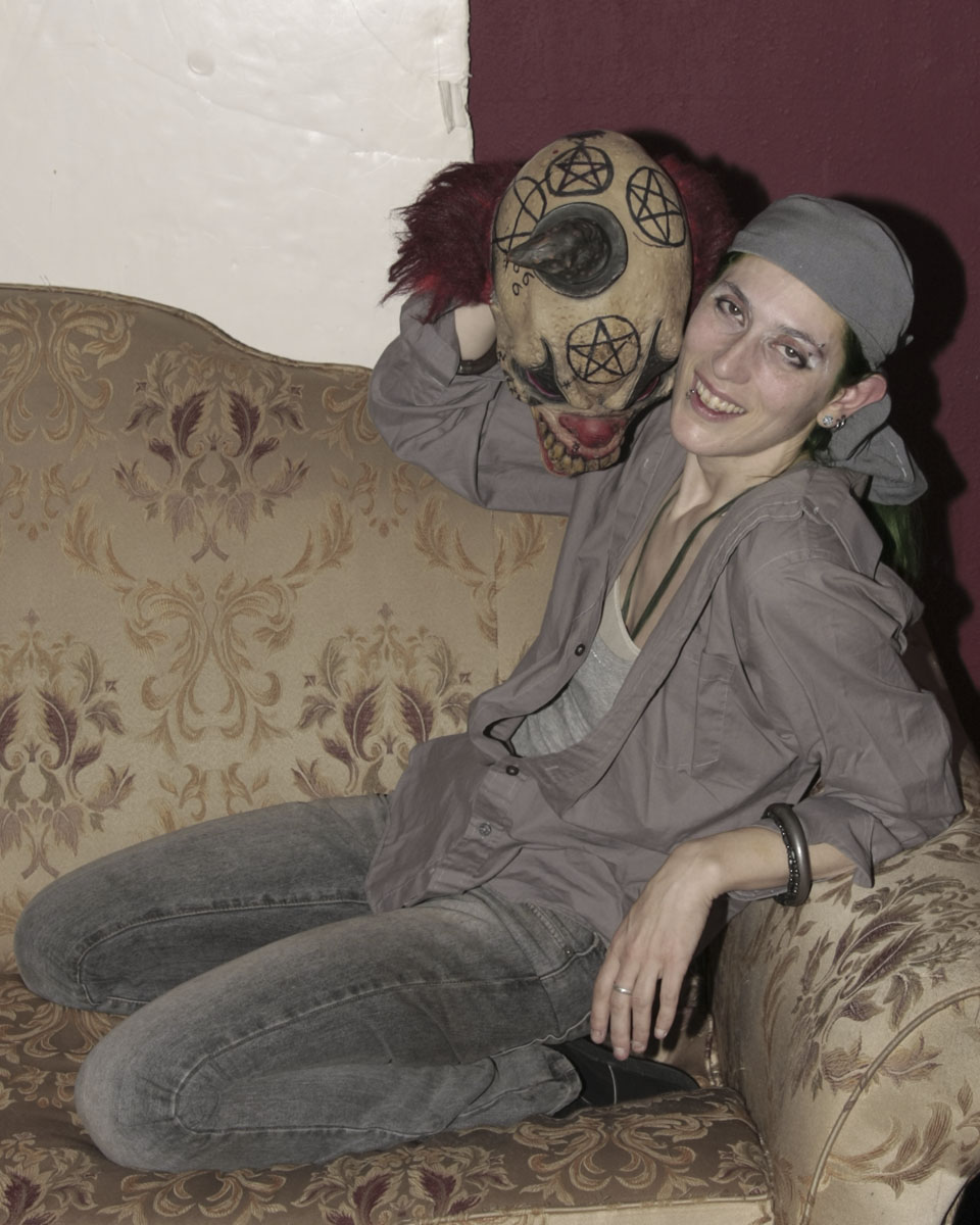 Crazy Clown004.jpg Crazy Clown004.jpg