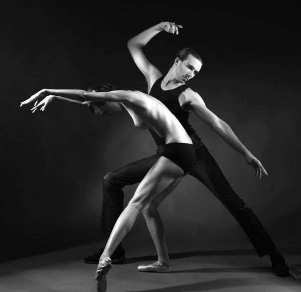 Dave dance 2 - Phillip Ritchie.jpg Dave dance 2 - Phillip Ritchie.jpg