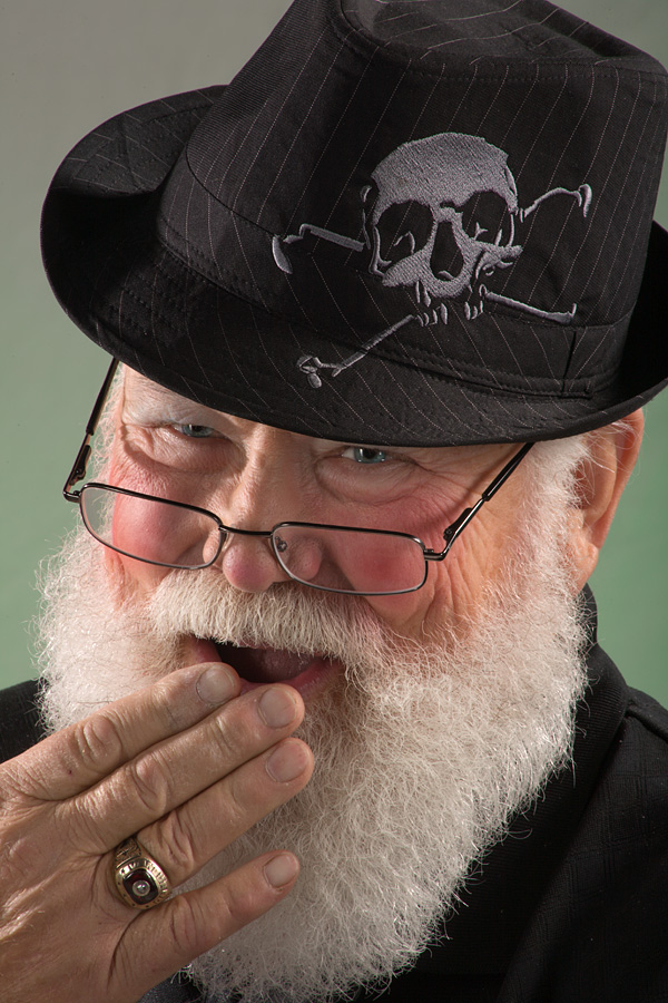 santa2.jpg santa2.jpg